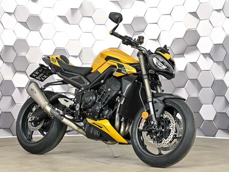 2025 Triumph Street Triple, жёлтый, 1289000 рублей, вид 1