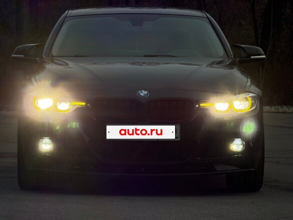 2018 BMW 3 серии 320i xDrive VI (F3x) Рестайлинг, чёрный, 2150000 рублей - вид 4
