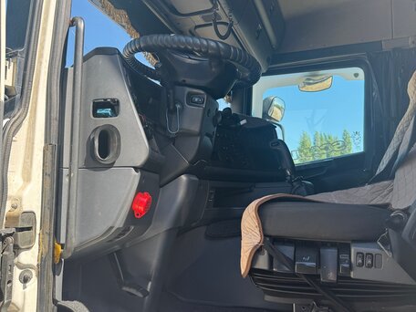 2012 Scania G-series, белый, 4000000 рублей, вид 4