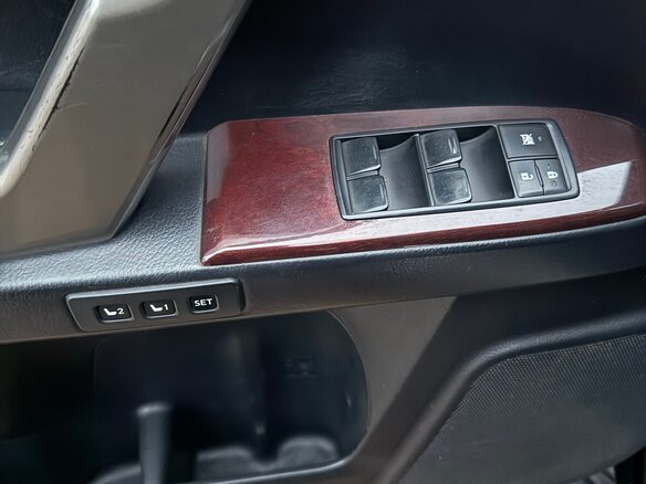 2015 Lexus GX 460 II Рестайлинг, чёрный, 3700000 рублей - вид 10