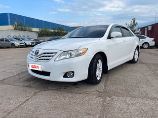 2009 Toyota Camry VI (XV40) Рестайлинг, белый, 1350000 рублей, вид 1