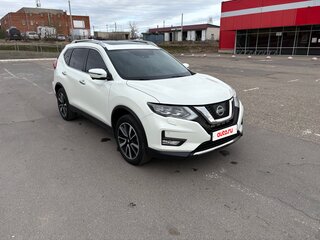 2019 Nissan X-Trail III Рестайлинг, белый, 2400000 рублей, вид 4