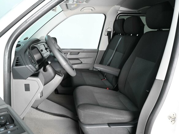 2020 Volkswagen Transporter T6 Рестайлинг, белый, 4284000 рублей - вид 9