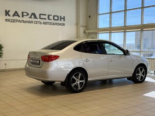 2010 Hyundai Elantra IV (HD), серебристый, 635000 рублей, вид 2