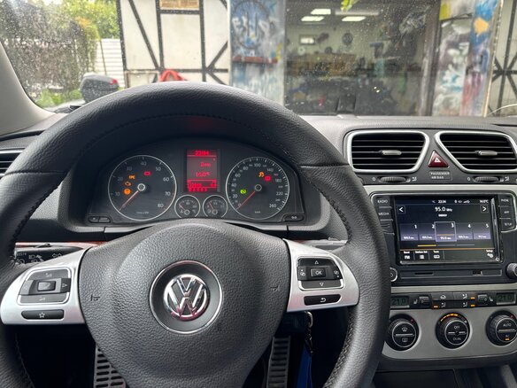 2007 Volkswagen Eos I, синий, 1100000 рублей - вид 16