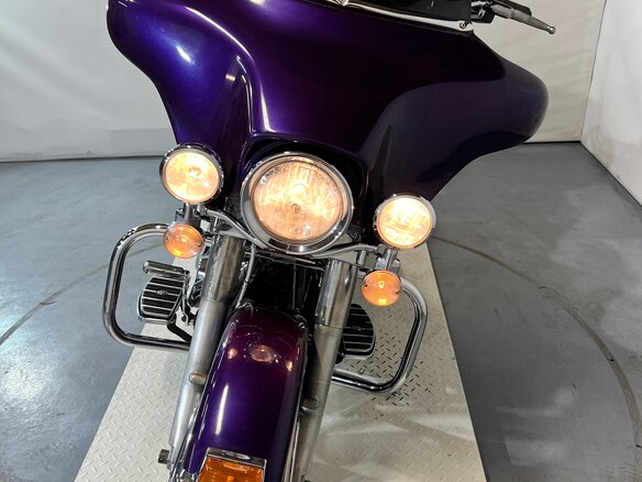 2010 Harley-Davidson Electra Glide, фиолетовый, 690000 рублей - вид 22