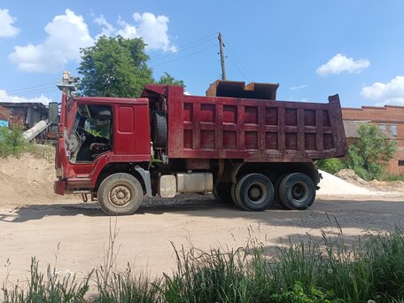 2007 Sinotruk Howo ZZ3257, пурпурный, 650000 рублей, вид 1