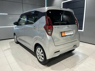 2019 Nissan Dayz II, серый, 740000 рублей, вид 4