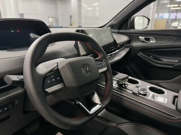 2026 Changan UNI-S I, чёрный, 3249900 рублей - вид 2