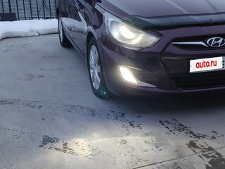 2011 Hyundai Solaris I, фиолетовый, 890000 рублей, вид 4