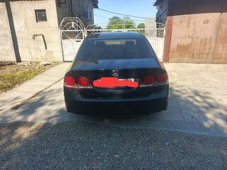 2009 Honda Civic VIII Рестайлинг, чёрный, 780000 рублей, вид 3