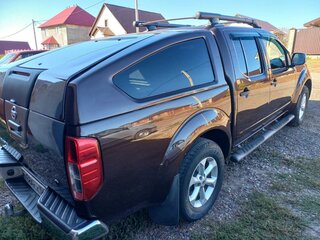 2010 Nissan Navara (Frontier) III (D40) Рестайлинг, серый, 1400000 рублей, вид 3