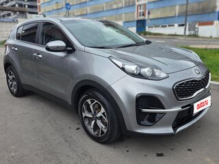 2020 Kia Sportage IV Рестайлинг, серый, 2740000 рублей, вид 5