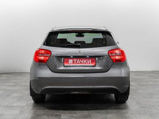 2013 Mercedes-Benz A-Класс 200 III (W176), серый, 1350000 рублей, вид 3
