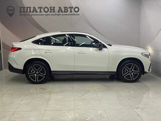 2025 Mercedes-Benz GLC Coupe 260 II (C254), белый, 8049000 рублей, вид 4