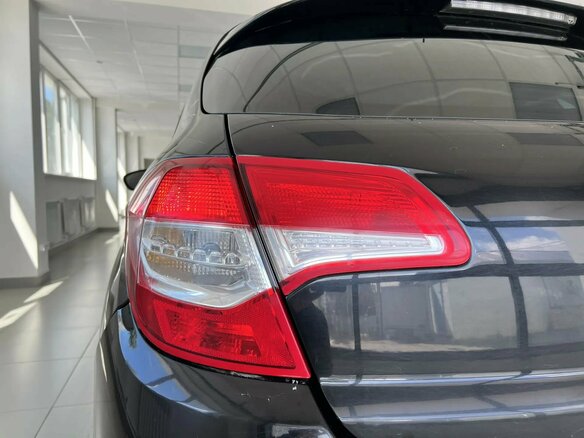 2012 Citroen C4 II, чёрный, 360000 рублей - вид 6
