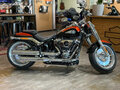 2025 Harley-Davidson Fat Boy, красный