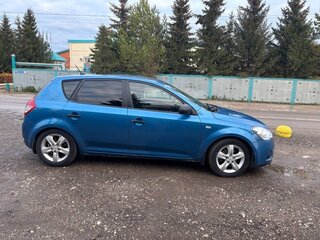 2010 Kia Ceed I Рестайлинг, синий, 490000 рублей, вид 3