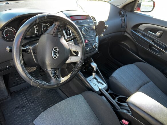 2010 Kia Ceed I Рестайлинг, красный, 721000 рублей - вид 12