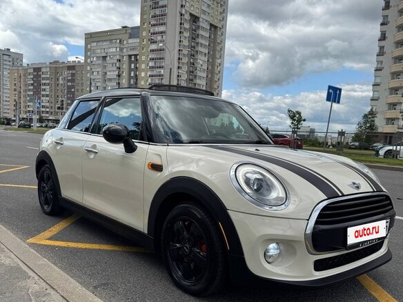 2015 Mini Hatch Cooper III (F55/F56), бежевый, 1137000 рублей - вид 6