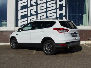 2013 Ford Kuga II, белый, 1175000 рублей, вид 2