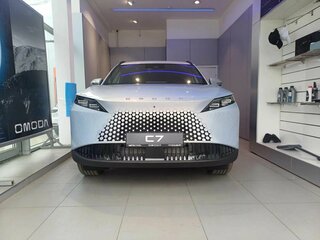 2026 Omoda C7, серый, 3464010 рублей, вид 2