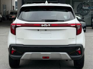 2023 Kia Seltos I Рестайлинг, белый, 1850003 рублей, вид 3
