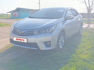 2013 Toyota Corolla XI (E160, E170, E180), серебристый, 1250000 рублей, вид 4