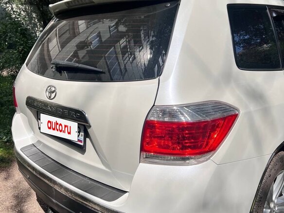 2012 Toyota Highlander II (XU40) Рестайлинг, белый - вид 7