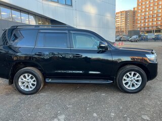 2019 Toyota Land Cruiser 200 Series Рестайлинг 2, чёрный, 6200000 рублей, вид 5