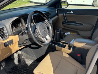 2021 Kia Sportage IV Рестайлинг, чёрный, 1670000 рублей, вид 4