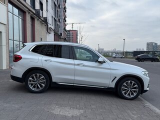 2018 BMW X3 30i xDrive III (G01), белый, 3590000 рублей, вид 4