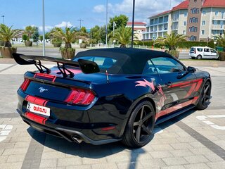 2019 Ford Mustang VI Рестайлинг, чёрный, 3110000 рублей, вид 3