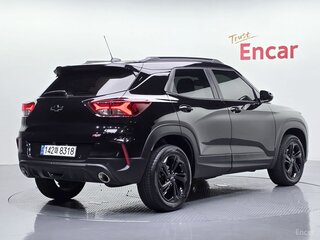 2023 Chevrolet TrailBlazer III, чёрный, 1800000 рублей, вид 4