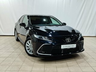 2021 Toyota Camry VIII (XV70) Рестайлинг, чёрный, 2990000 рублей, вид 2