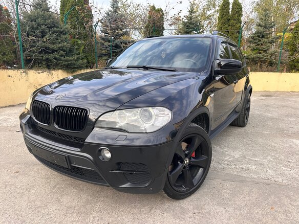 2013 BMW X5 30d II (E70) Рестайлинг, чёрный, 2650000 рублей - вид 2