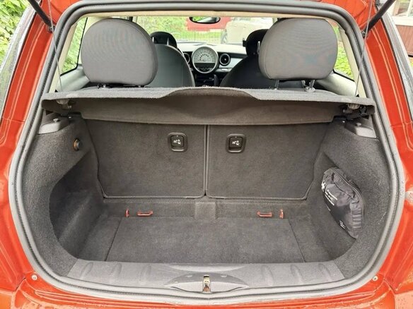 2010 Mini Hatch Cooper II (R56) Рестайлинг, оранжевый, 920000 рублей - вид 8