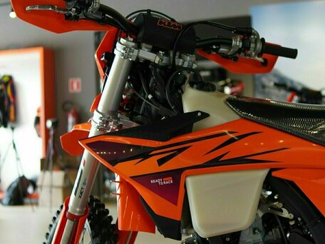 2026 KTM 300 EXC, оранжевый, 1034500 рублей, вид 2