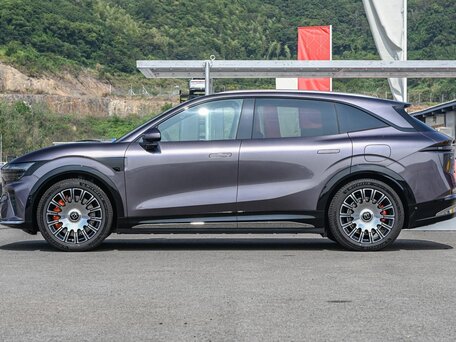 2025 Zeekr 7X I Рестайлинг, фиолетовый, 10374000 рублей, вид 3