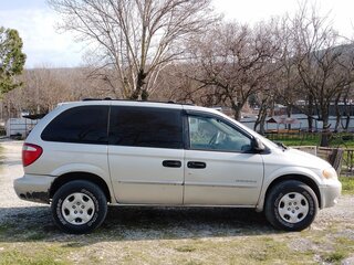 2001 Dodge Caravan 4-speed IV, серый, 330000 рублей, вид 4