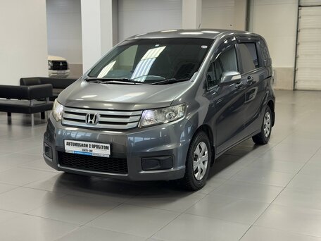 Honda Freed I Рестайлинг