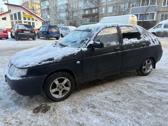 2002 Lada (ВАЗ) 2112, серебристый, 140000 рублей - вид 1