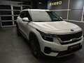 2021 Kia Seltos I, белый - вид 3