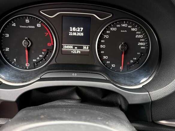 2013 Audi A3 III (8V), белый, 1250000 рублей - вид 15