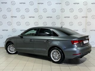 2017 Audi A3 III (8V) Рестайлинг, серый, 1610000 рублей, вид 2