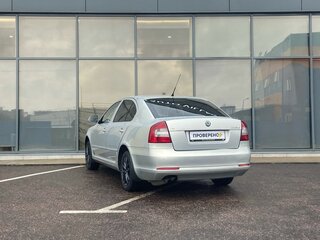 2012 Skoda Octavia II (A5) Рестайлинг, серый, 540000 рублей, вид 5