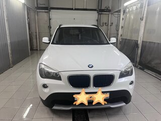 2010 BMW X1 18i I (E84), белый, 1050000 рублей, вид 1