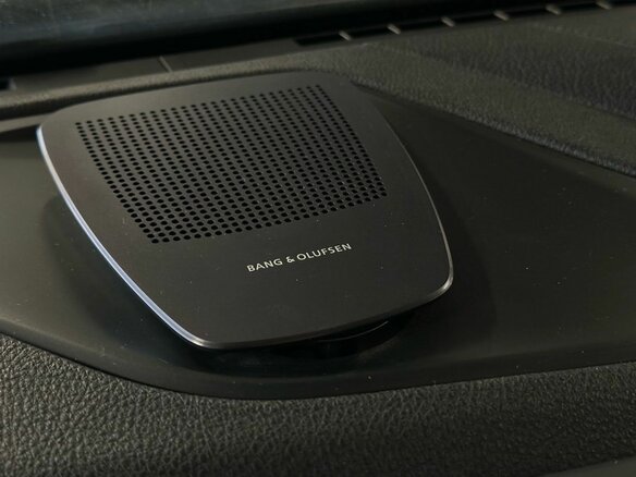 2011 BMW 6 серии 650i III (F06/F13/F12), белый - вид 15