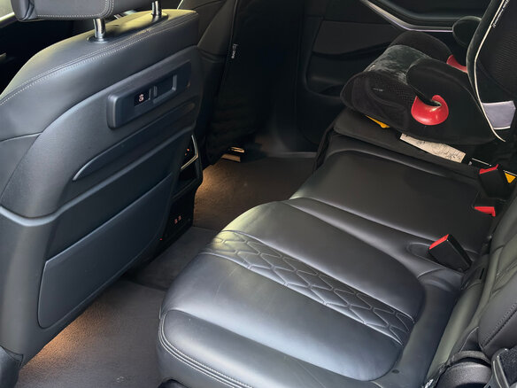 2021 BMW X7 40d I (G07), чёрный, 8300000 рублей - вид 16