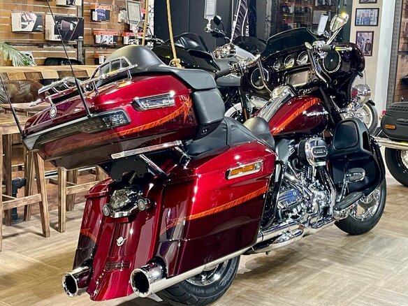 2014 Harley-Davidson CVO Limited, красный, 1980000 рублей - вид 14